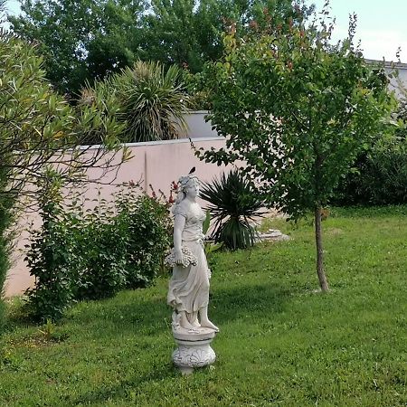 Bed and Breakfast Les Cigalous Restinclieres Exterior foto