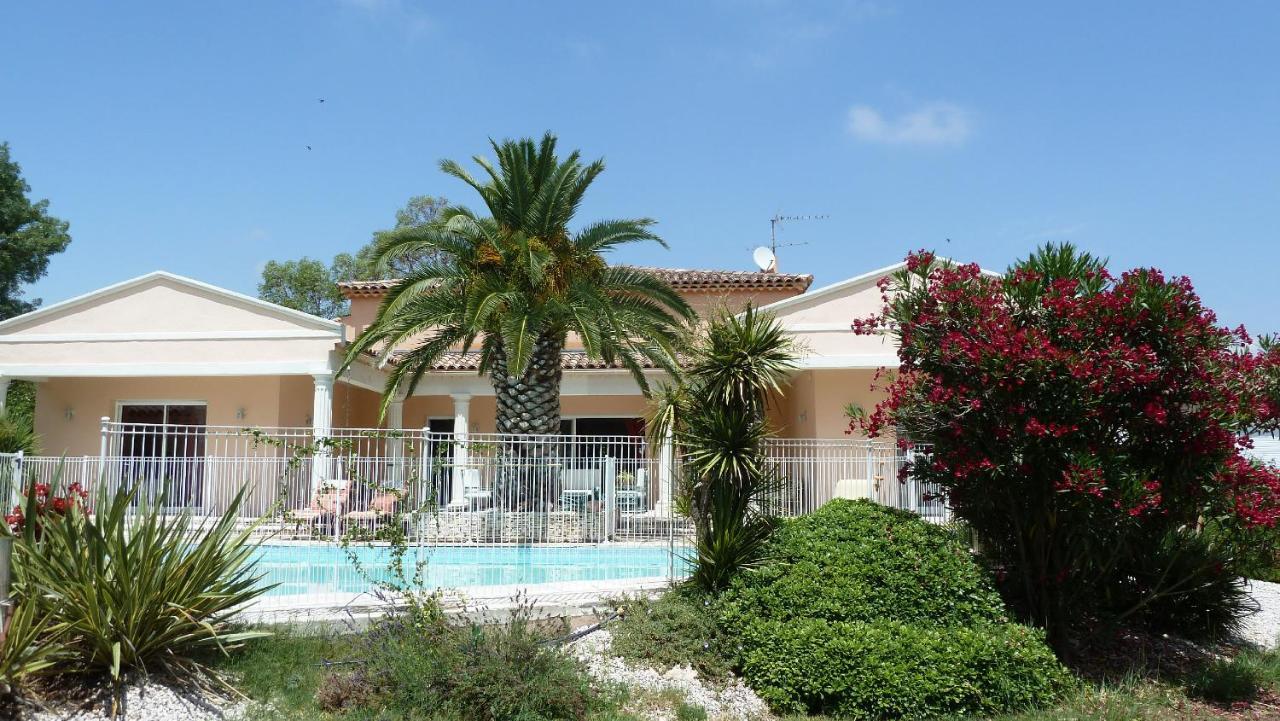 Bed and Breakfast Les Cigalous Restinclieres Exterior foto